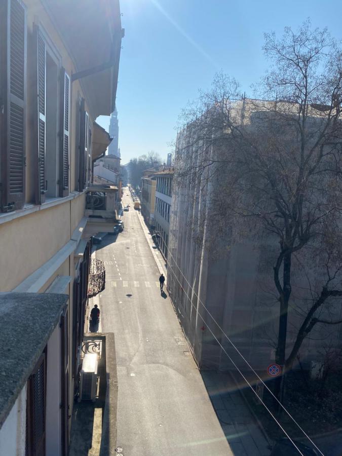 Ferienwohnung Loft Manzoni 37 Cremona Exterior foto